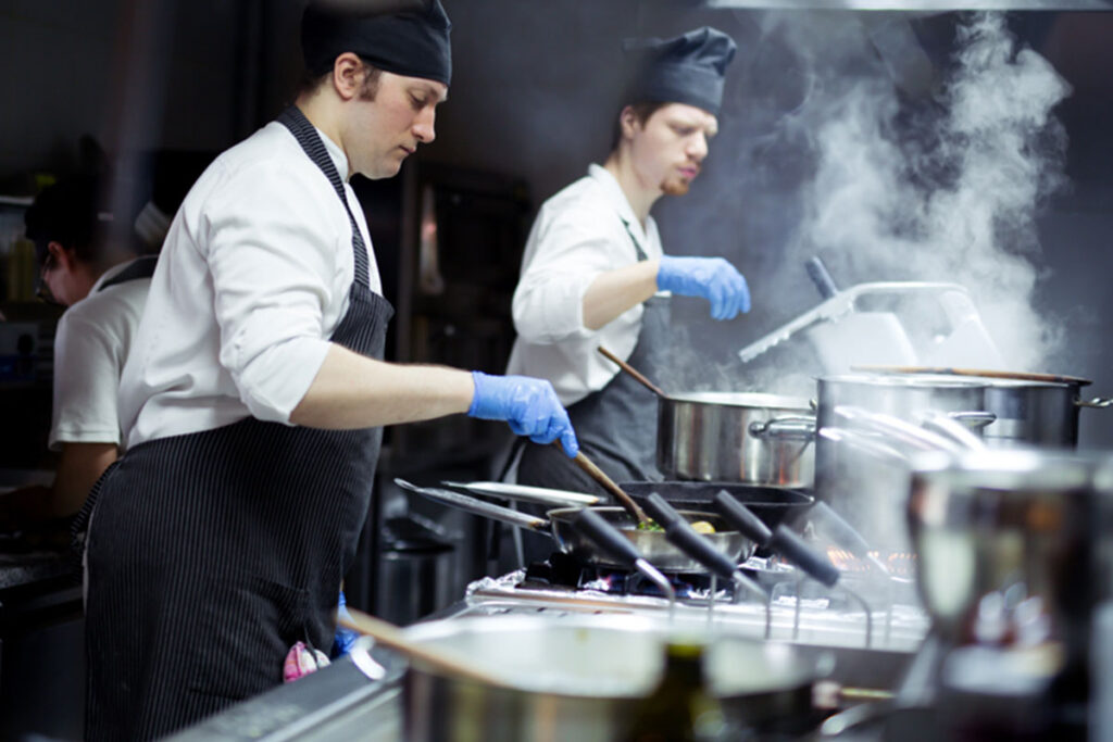 Heavy duty catering equipment for hospitals, care homes & other venues