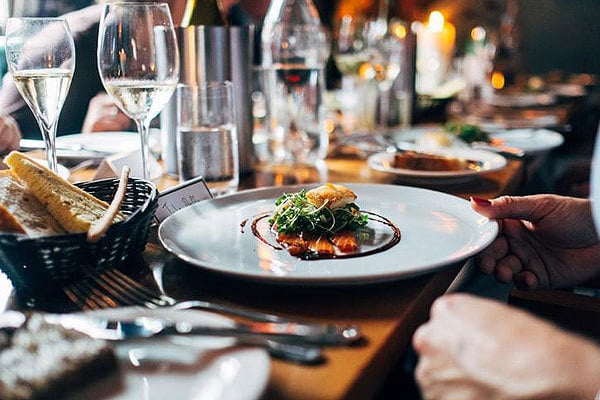 How to find the best catering equipment hire company