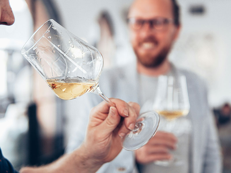 7 unmissable wine tasting London experiences that will blow you away