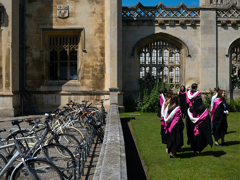 Popular furniture hire for universities in London