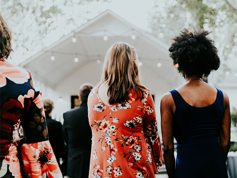 5 key ways to find cheap wedding venues near me