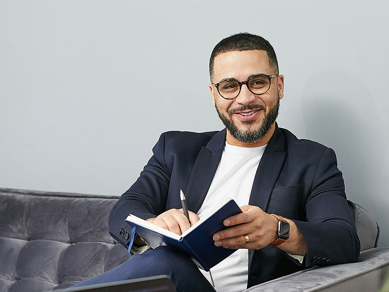Our top 5 accredited online event management course picks for 2025