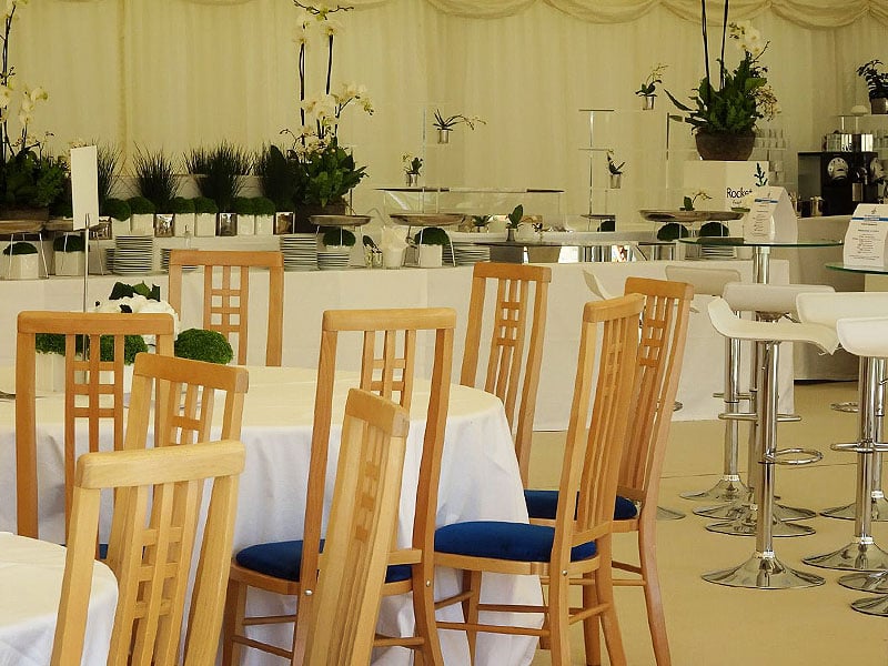 10 key ways to work out how much does it cost to hire stools for events in the UK